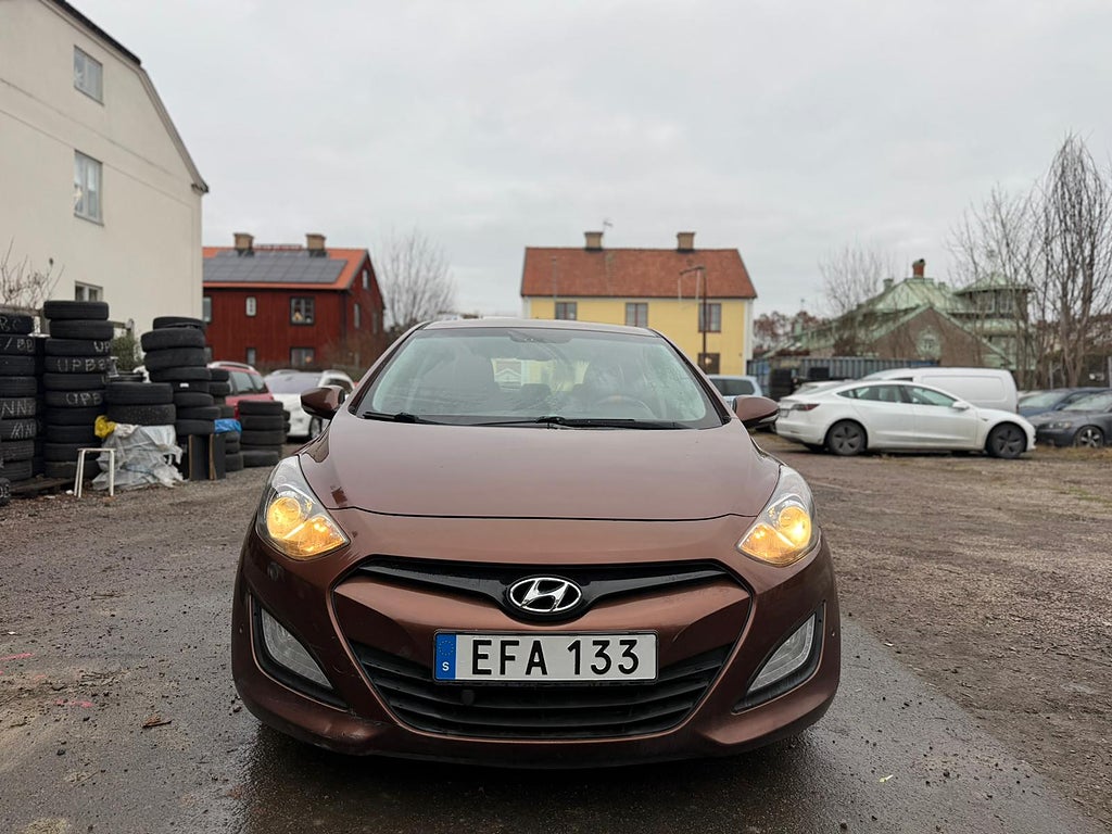 Hyundai i30 5-dörrar 1.6 GDI Business Euro 3