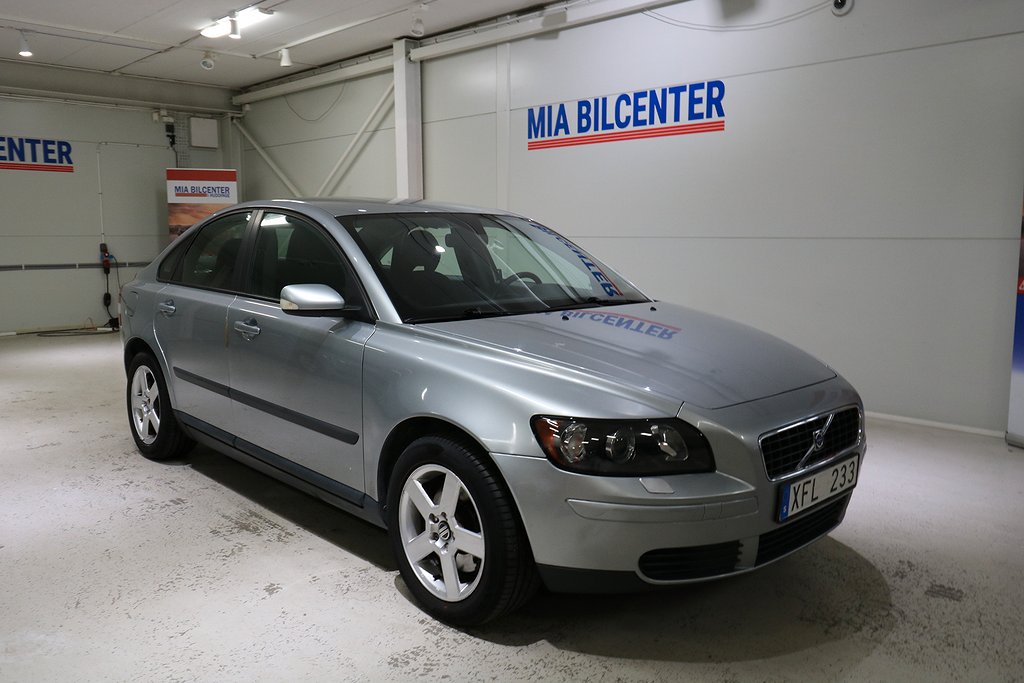 Volvo S40 2.4 Automat , AC , Vinter däck, M-värme 