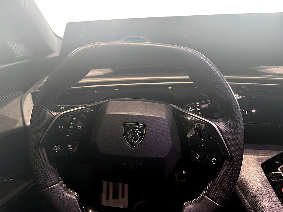 Bild på Peugeot 3008 GT Hybrid 145hk Aut B-KAMERA CARPLAY