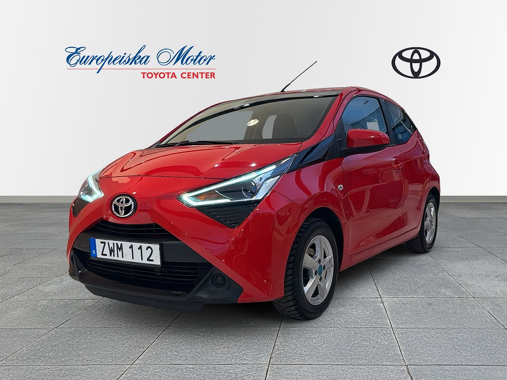 Toyota Aygo 5-d X-Play Smart Phone Integration / V-Hjul