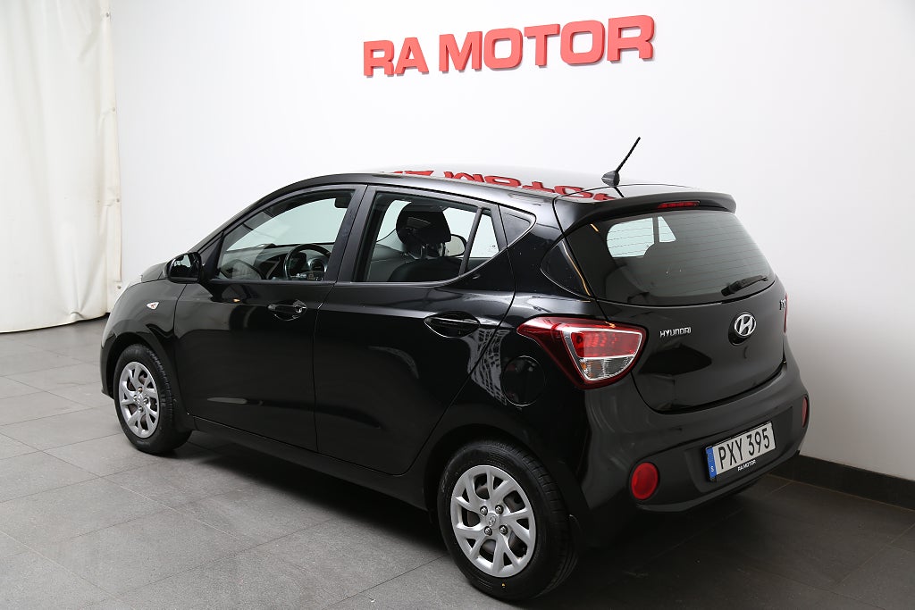 Hyundai i10 1,0 blue 67hk Comfort Automat 5D Motorvärmare 2018