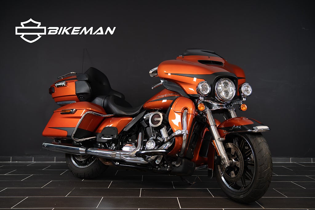 Harley-Davidson Ultra Limited Vance & Hines 