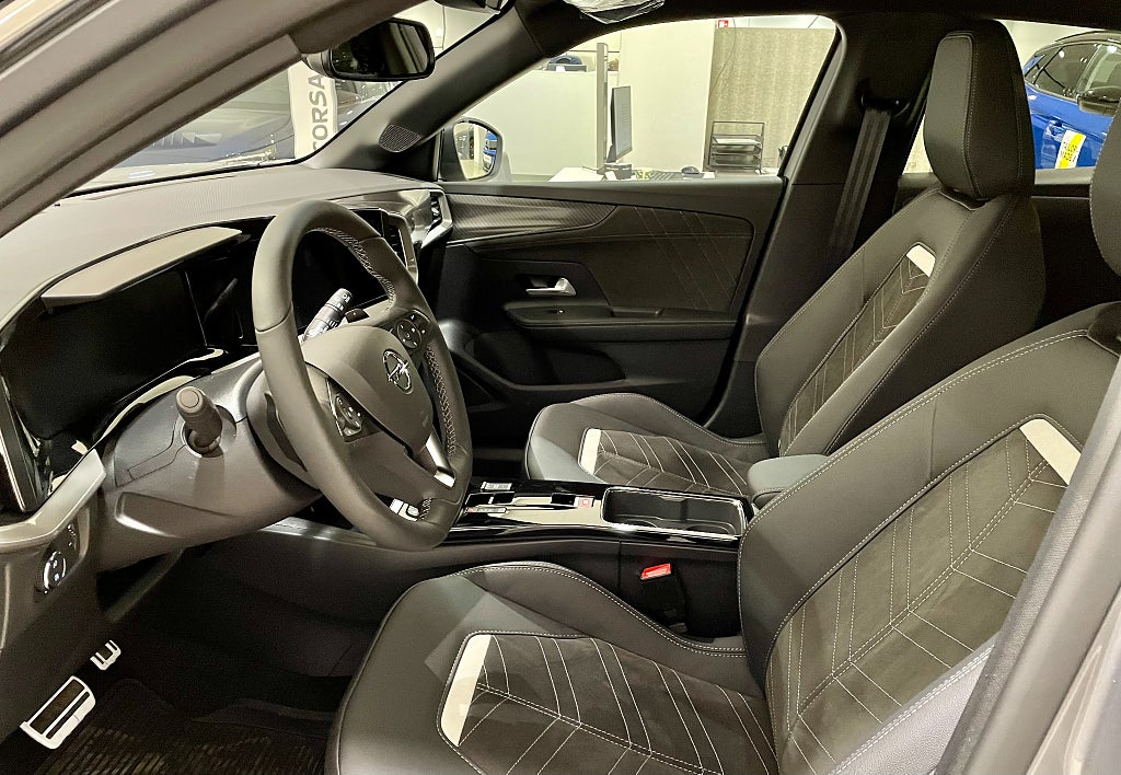 Bild på Opel Mokka UTLIMATE 130 AUT finns för snabb leverans