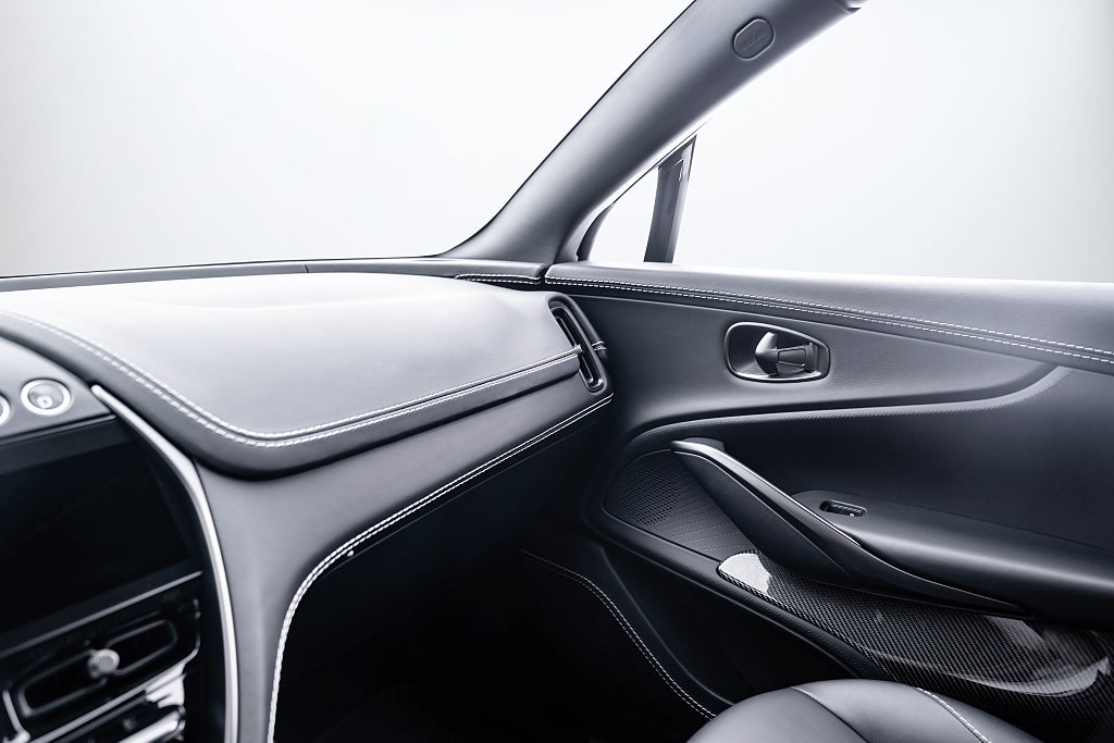 Gallery image 17 of 19