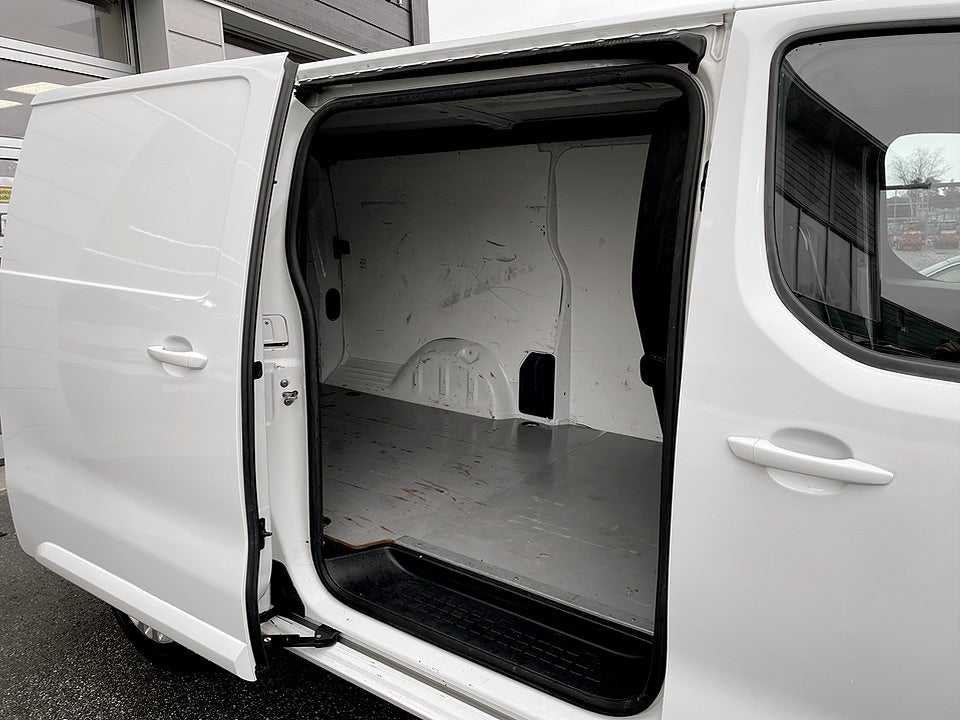 Bild på Citroën Jumpy 2.0 BHDi 177hk Aut P-SENSORER DRAG