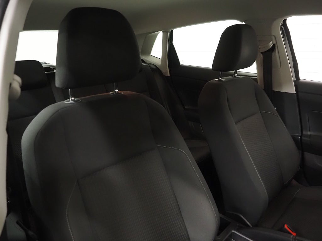 Volkswagen Polo 1.0 TSI 95hk Farthållare Climatronic 2019