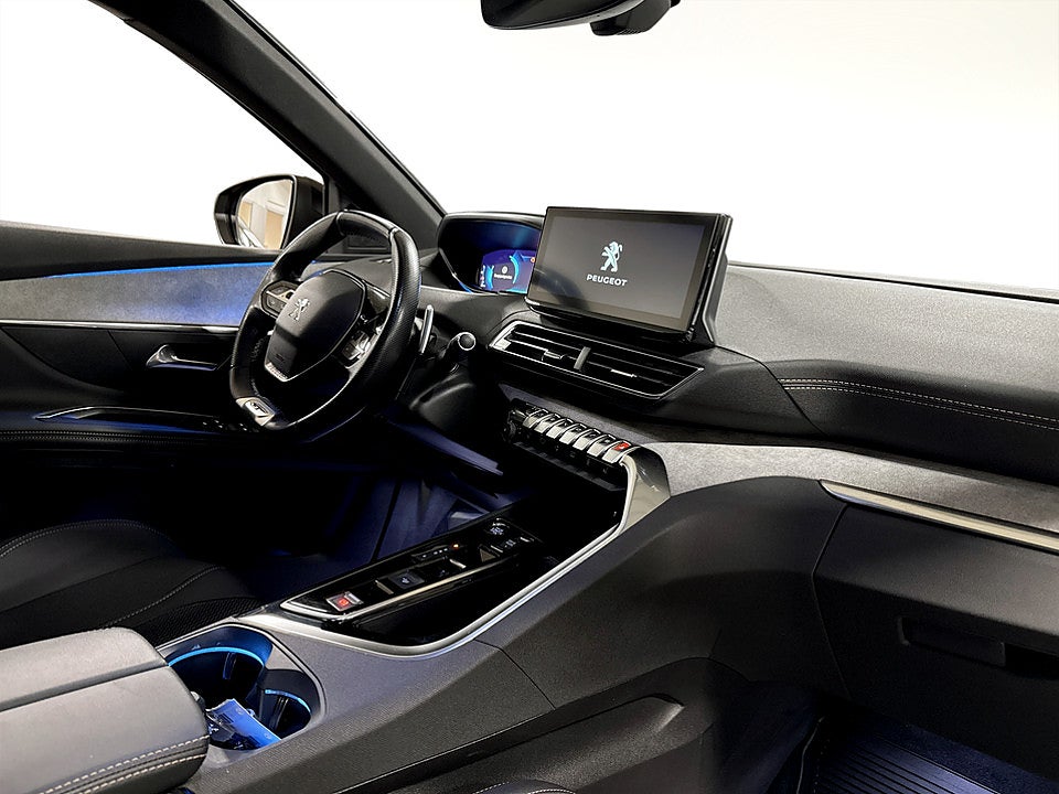Bild på Peugeot 3008 GT HYBRID4 300hk Aut AWD - B-KAMERA