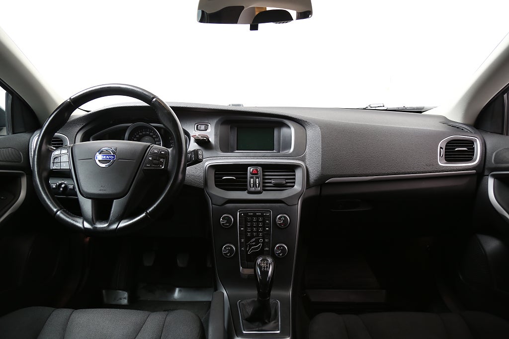 Volvo V40 T2 Your Kinetic Bränslevärmare Ny kamrem 2014