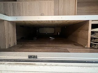 Husbil-integrerad Kabe TM IMPERIAL 910 T 7 av 38