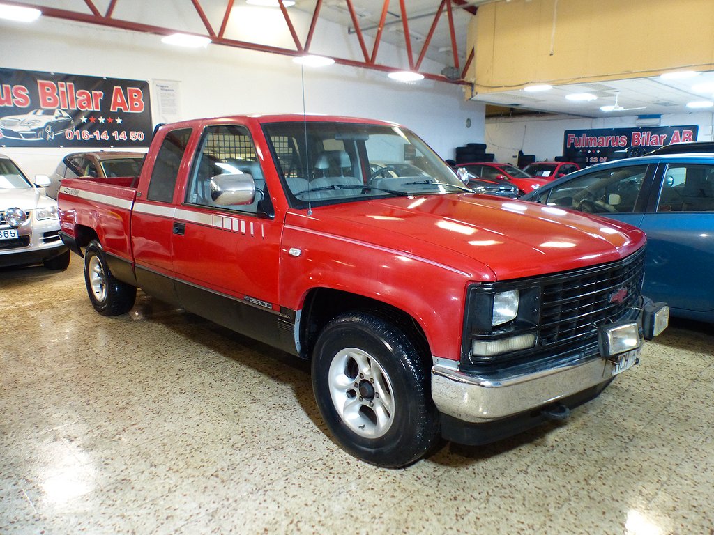 Chevrolet C2500 Extended Cab 4.3 V6 Hydra-Matic, 