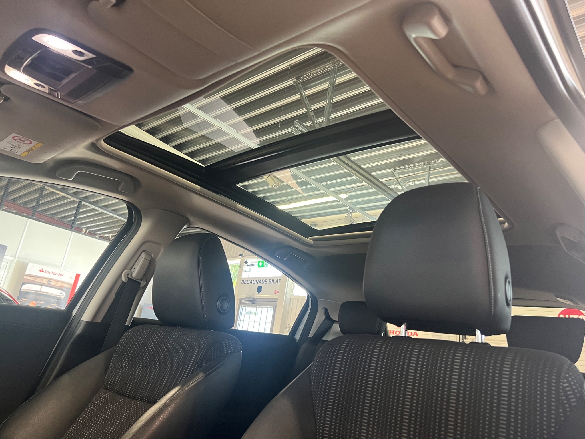 Honda HR-V 1.5 i-VTEC CVT Euro 6 2017, bild 6/38