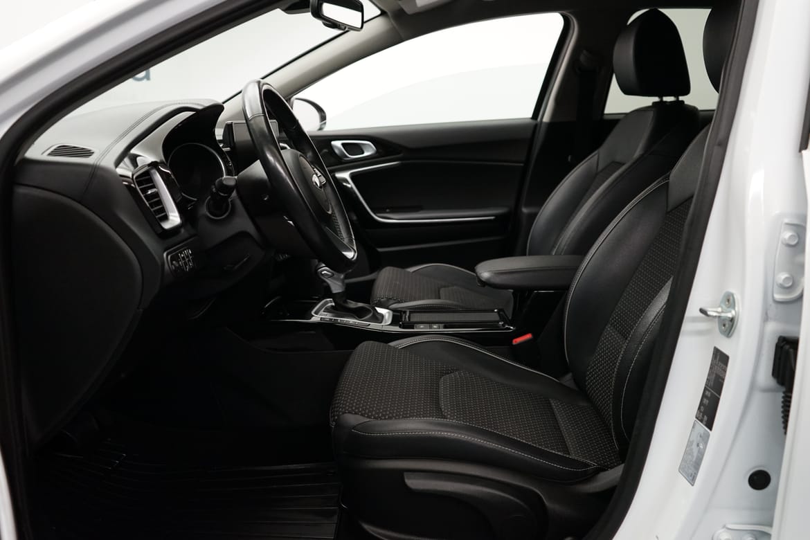 Kia Ceed Plug-in Hybrid 2021, kuva 5/48