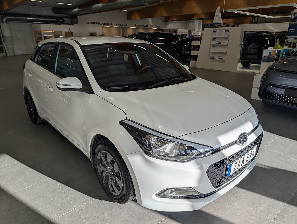 Hyundai i20 1.2 Comfort Bluetooth, rattvärme, vinterhjul