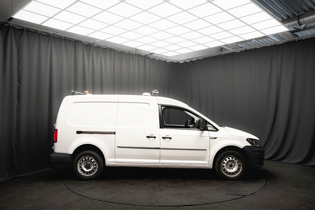 Volkswagen Caddy Maxi TDI 150HK LÅNG L2 D-VÄRMARE DRAG PDC MOMS