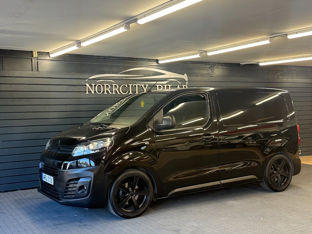 Citroën Jumpy van 1.6 BlueHDi / 3-sitsig / Skåp / Drag / Auto