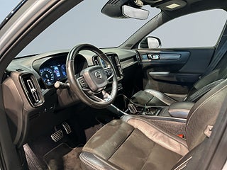 Volvo XC40 D4 AWD Geartronic R-Design Drag H/K Pvärm Pano GPS SoV – bild 7