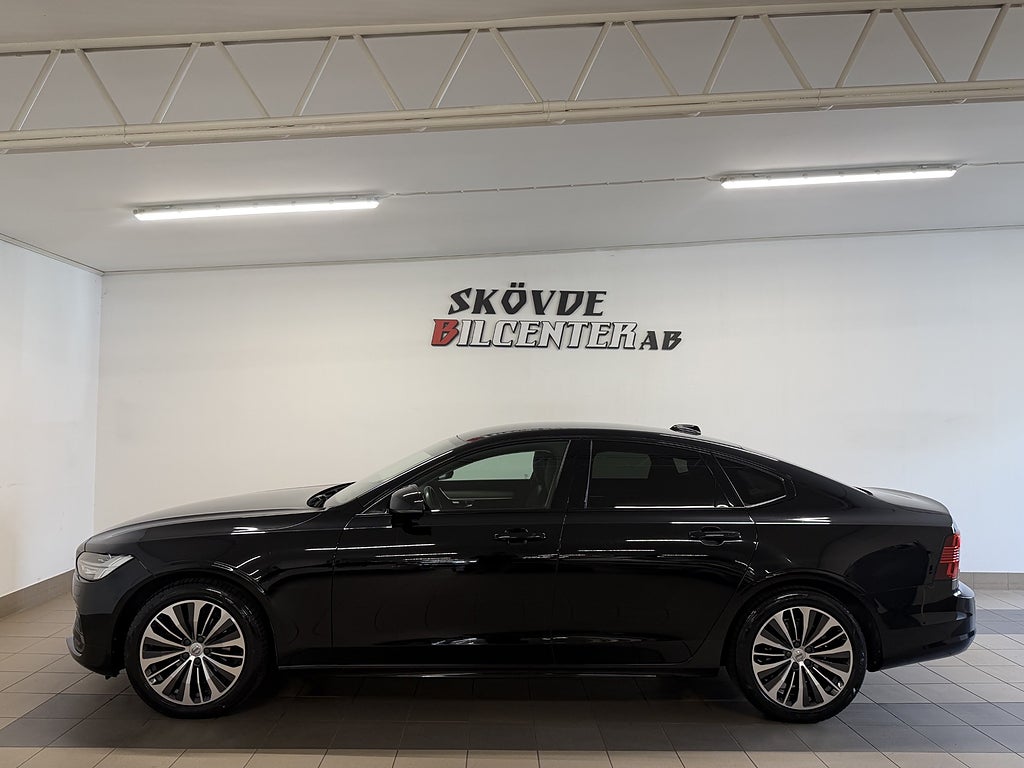 Volvo S90 B4 197hk Momentum Advanced/Nyservad/Värmare/GPS/Kamera