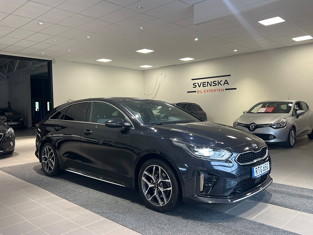Kia ProCee'd GT 1.4 T-GDi DCT 140hk GT-Line/Backkamera/CarPlay/Garan