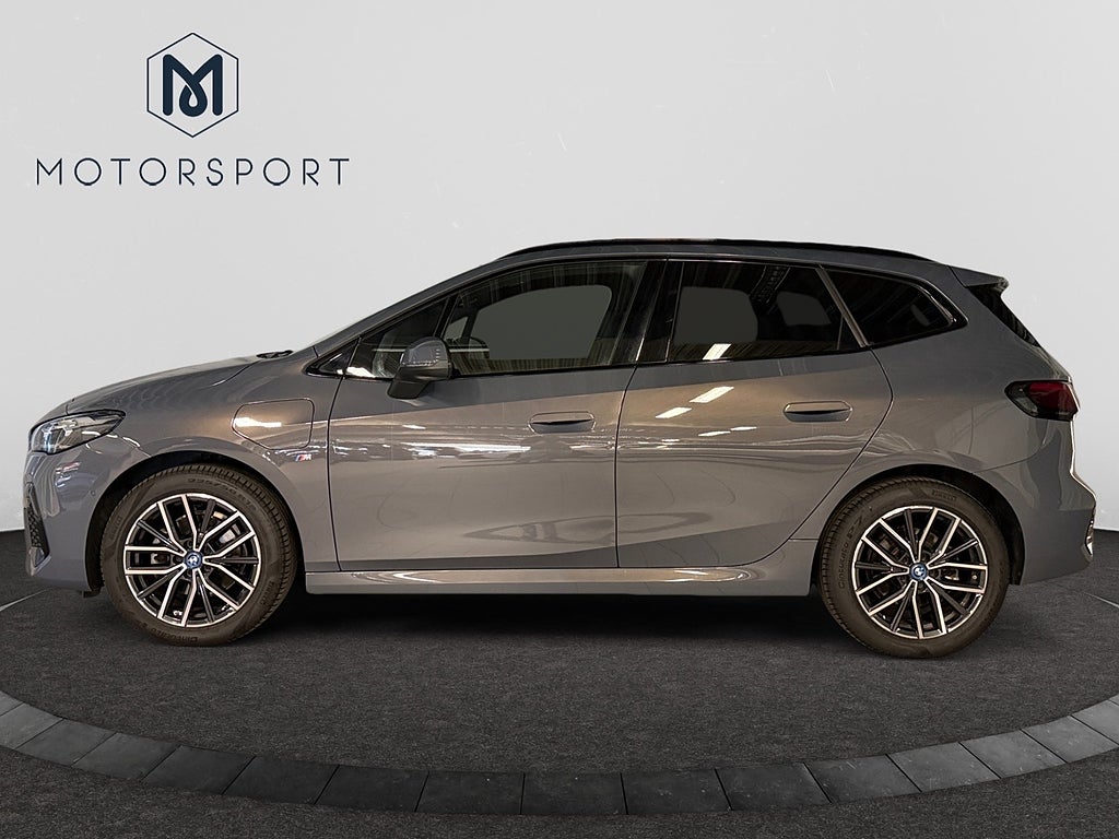 BMW 225e xDrive Active Tourer M Sport Navi Backkamera Alcantara bild 3
