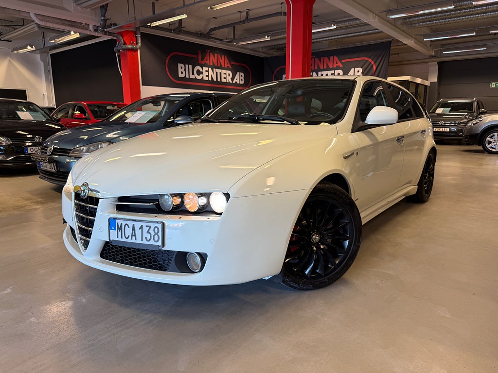 Alfa Romeo 159 2012 - miniatyr 2