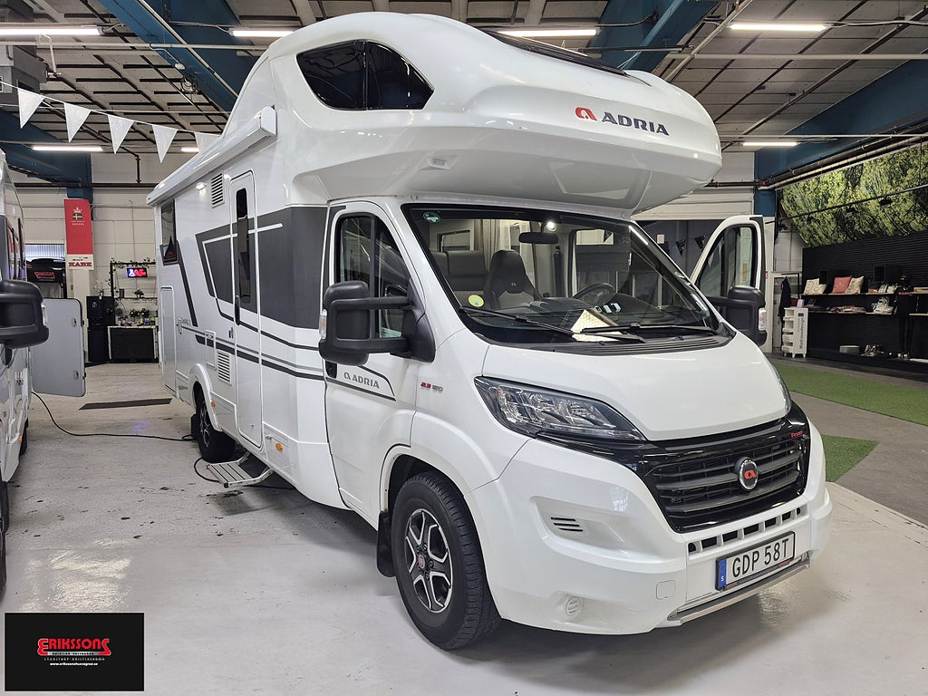 Adria Coral xl