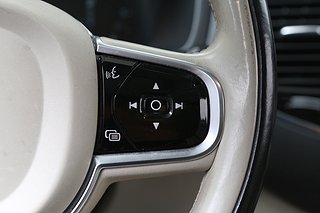 SUV Volvo XC90 17 av 30