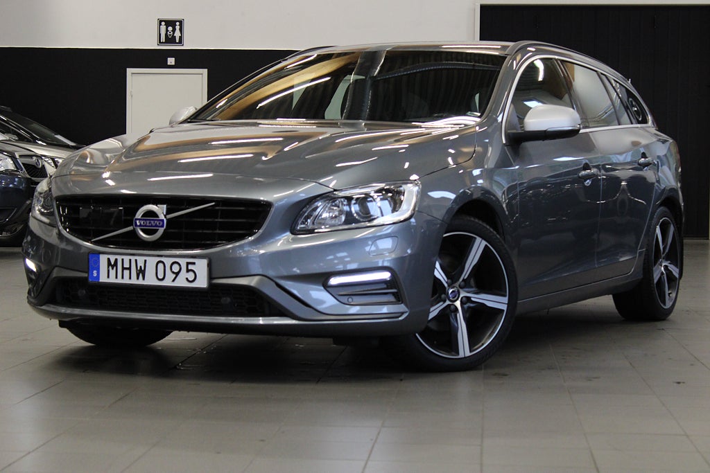 Volvo V60 D4 Geartronic R-Design/Drag/Stolsminne /Värmare