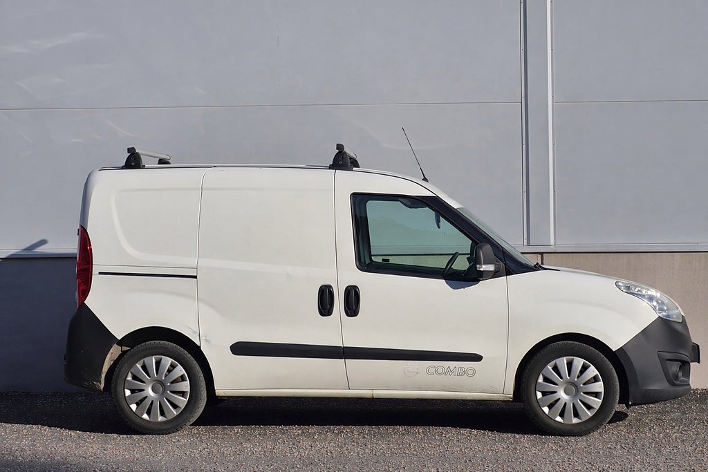 Opel Combo Van 2.4t 1.3 CDTI ecoFLEX Lågmilare  Dragkrok