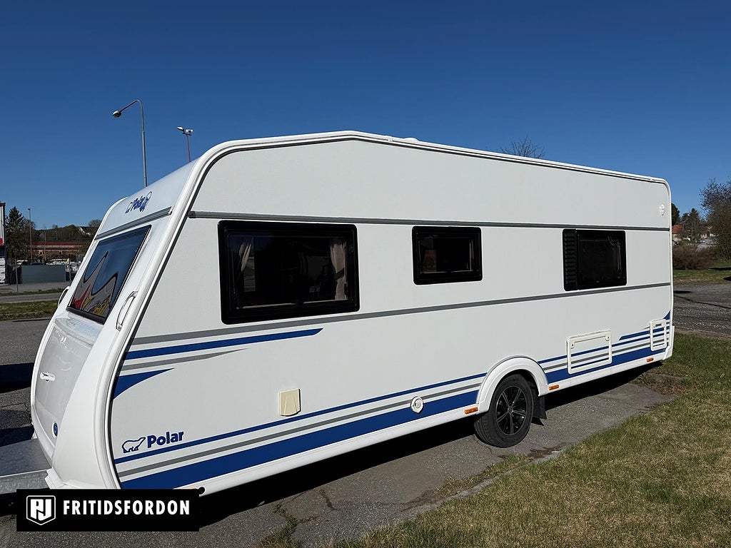 Polar 590 Svit