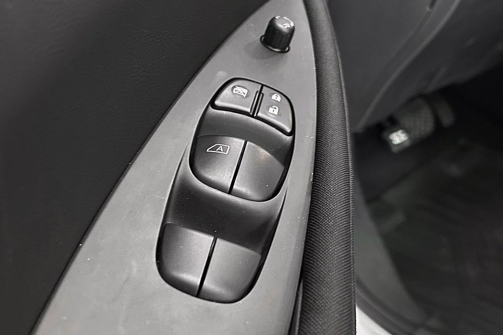 Nissan Leaf 2023 - miniatyr 20