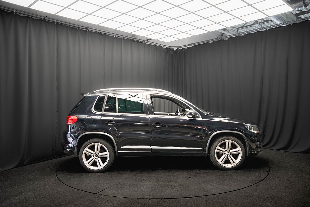 Volkswagen Tiguan TSI 4Motion R-Line KAMERA DRAG 160hk