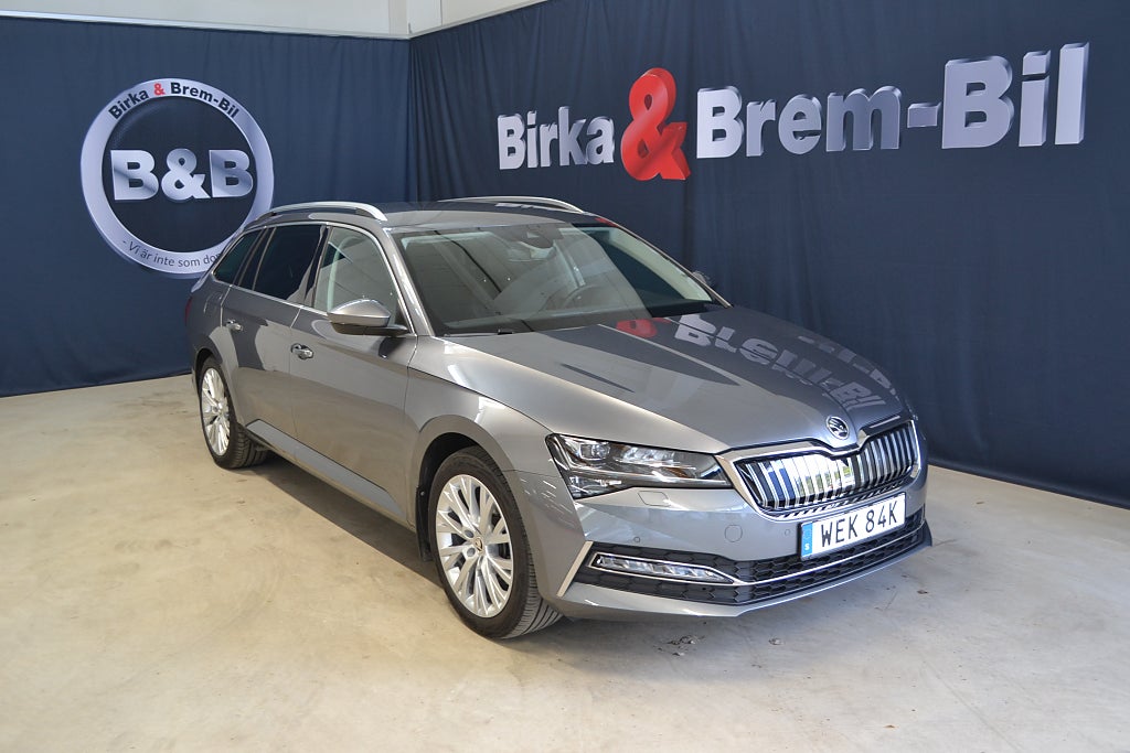 Skoda Superb iV 1.4 TSI iV Business Edition, dragkrok värmare