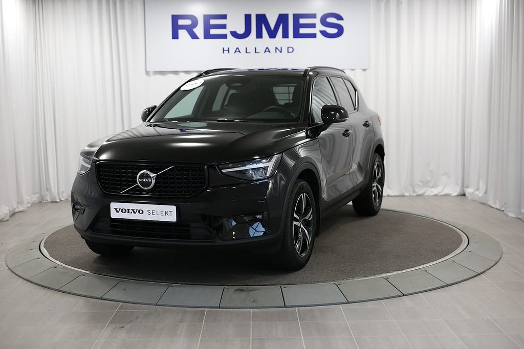 Volvo XC40 B4 FWD Bensin Plus Dark