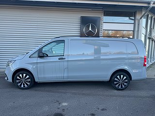 Transportbil - Skåp Mercedes-Benz Vito 3 av 23