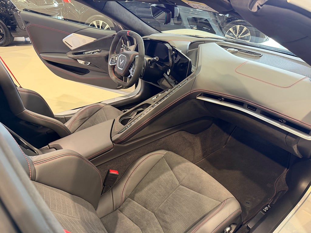 Chevrolet Corvette 2023 - miniatyr 13