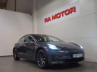 Sedan Tesla Model 3 4 av 21