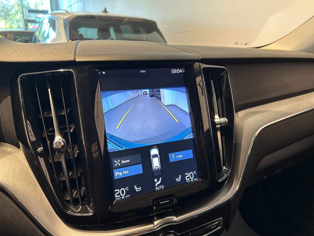 Volvo XC60 2019 - miniatyr 10