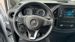 Transportbil - Skåp Mercedes-Benz Vito 8 av 20