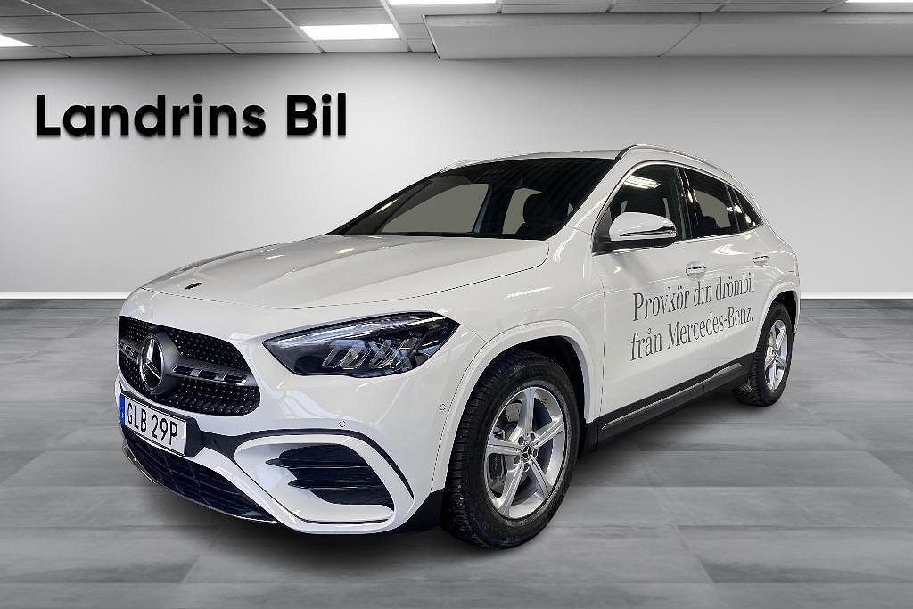 Mercedes-Benz GLA 200/AMG/Vinterpaket/Drag/MOMS