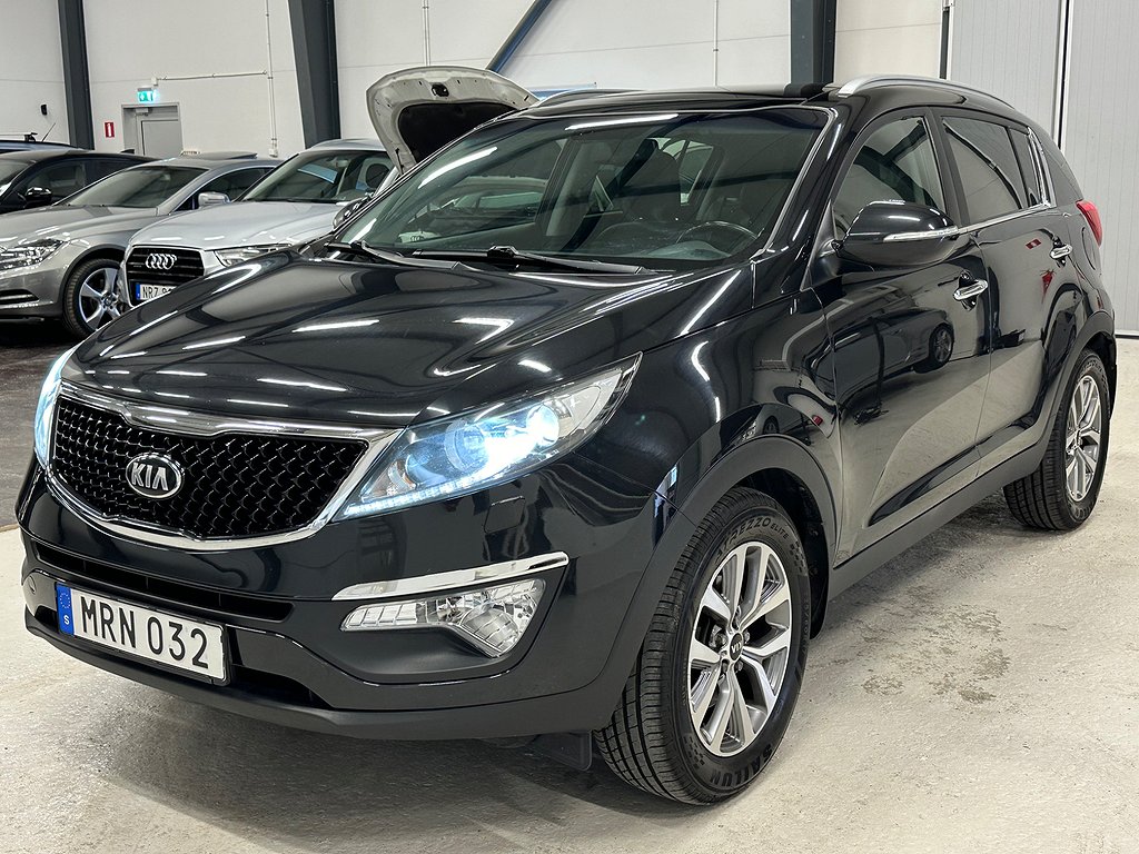 Kia Sportage 1.7 CRDi 115HK PANO NAVI BKAM SKINN RATTVÄRME