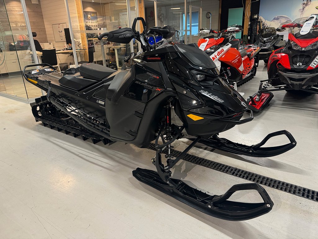 Ski-Doo Summit Expert 154 850 e-tec Turbo R