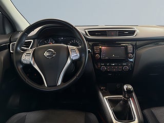 Nissan Qashqai 1.5 dCi S&V-hjul/M&K-värm/360kam/Navi – bild 8