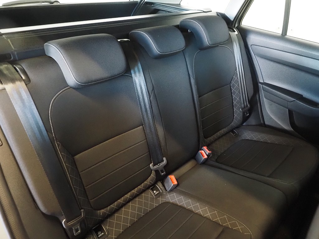 Skoda Fabia Kombi 1.0 TSI 95hk Style Dragkrok Motorvärmare 2018