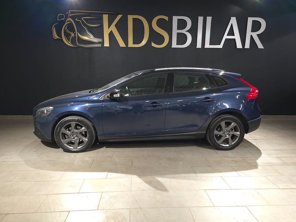 Volvo V40 Cross Country D2 Automat Nordic 115hk | Värmare