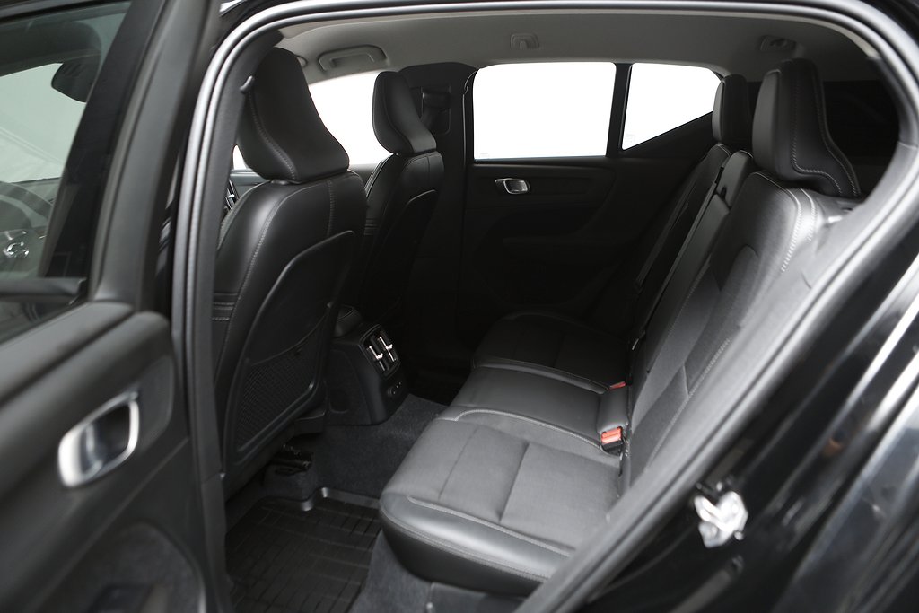 Volvo XC40 T5 TwEn Momentum Teknik Pro Aut Kamera Navi VOC 2020