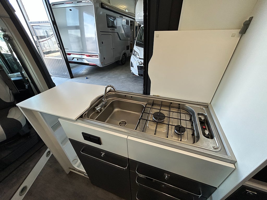 Pilote V630J / Keyless / MaxxFan / Utedusch / Automat  - Pilote