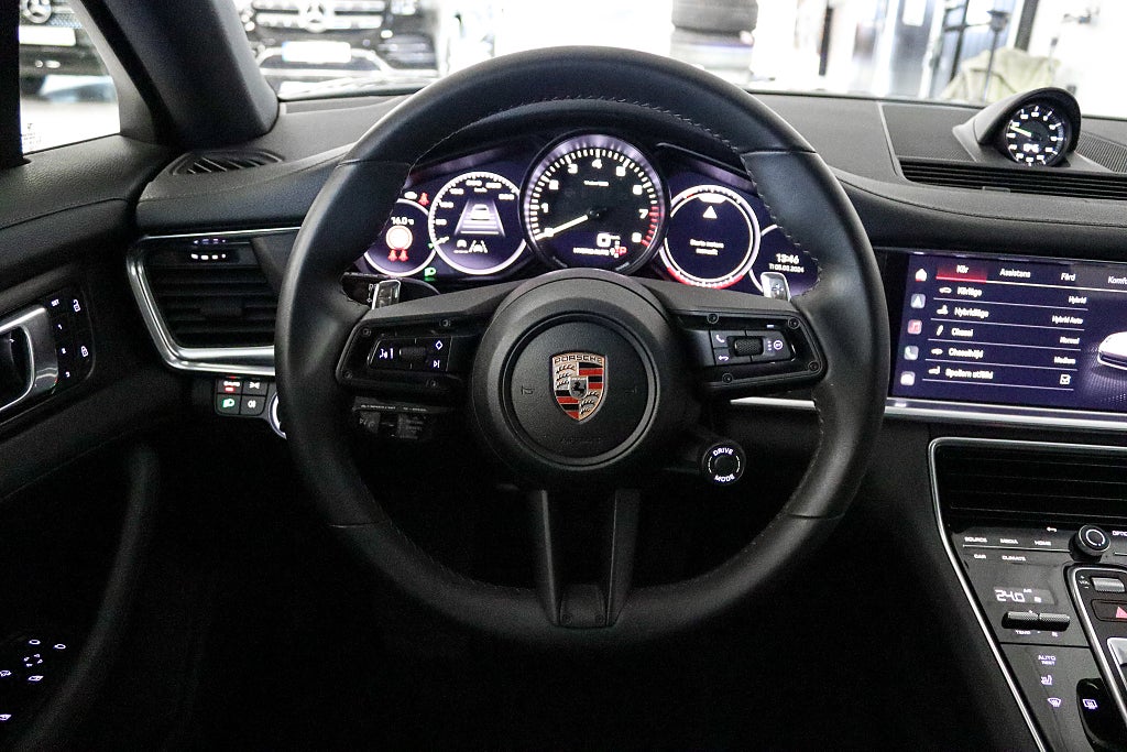 Porsche Panamera 4 E-Hybrid PDK Platinum Edition MOMS