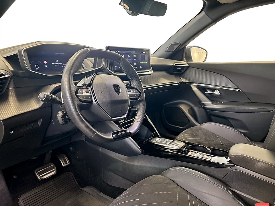 Bild på Peugeot 2008 GT 1.2 PT 130hk Aut B-KAMERA NAVI