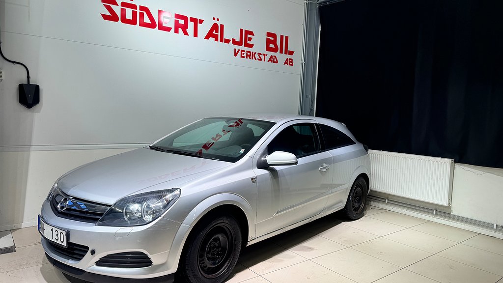 Opel Astra GTC 1.6 Twinport 