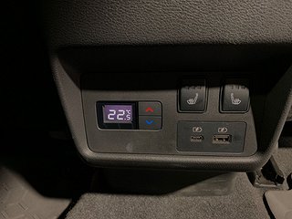 SUV Nissan X-Trail 21 av 25